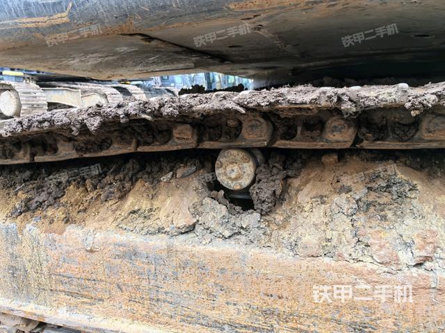 左側履帶整體?(行走機構) 左側履帶整體?(行走機構)