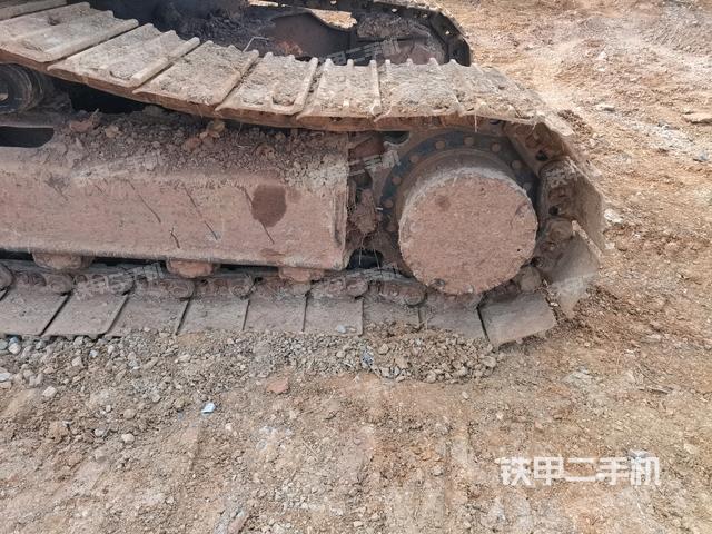 右導(dǎo)向輪（行走機(jī)構(gòu)）