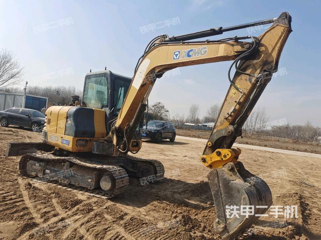 右前45(整機外觀) 右前45(整機外觀)