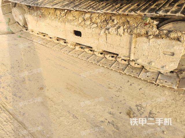 左側(cè)行走馬達(dá)蓋板（行走機(jī)構(gòu)）