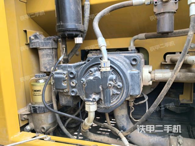 電瓶（大件艙室）