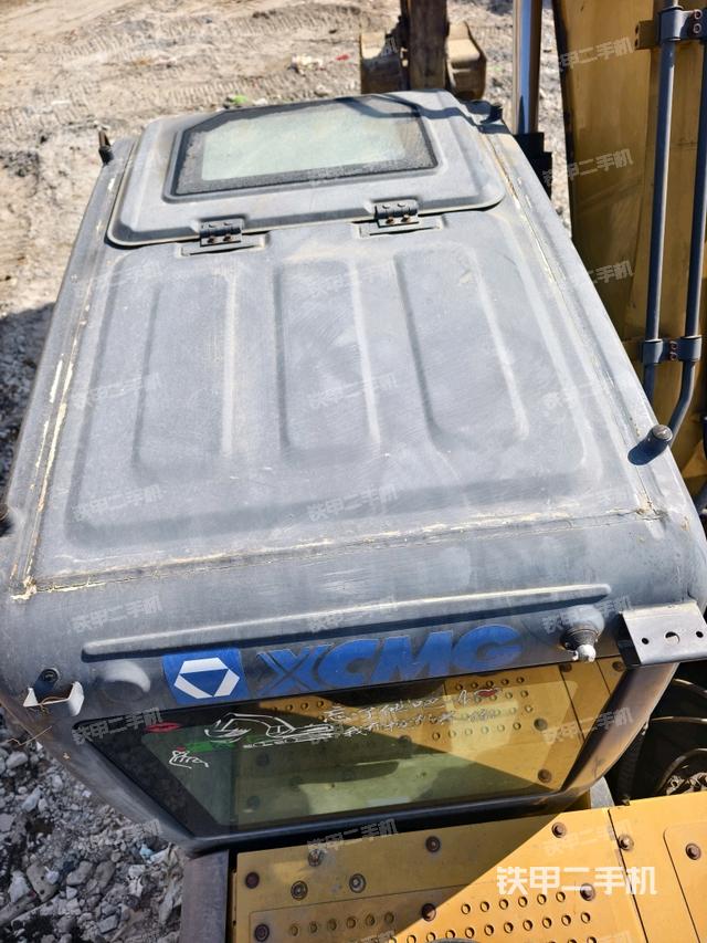 駕駛室頂部俯視（上車部件）