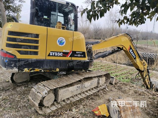 整機(jī)右后45°(整機(jī)外觀) 整機(jī)右后45°(整機(jī)外觀)