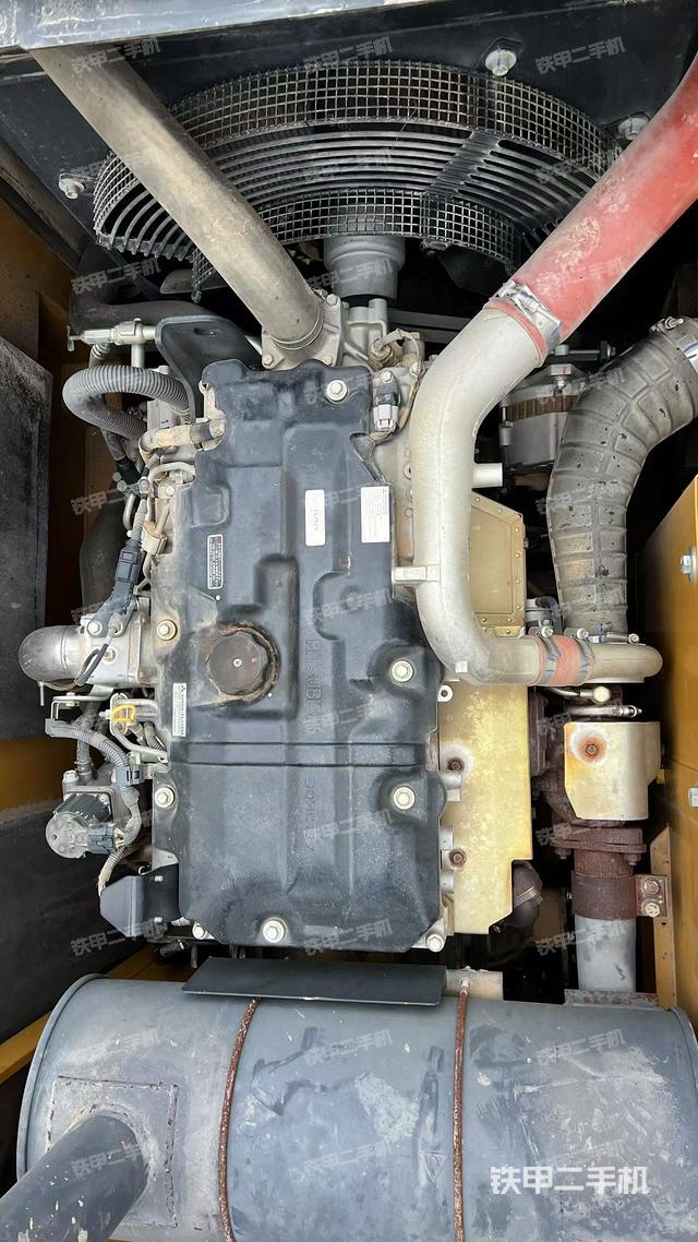 發(fā)動機(jī)室（上車部件）