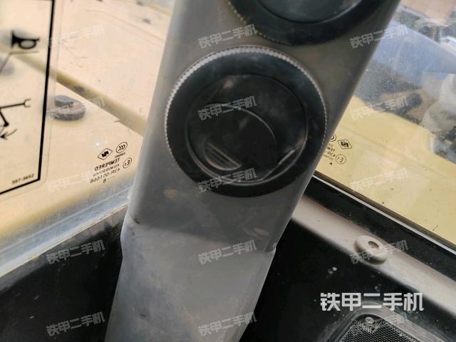 座椅后部(駕駛室部分) 座椅后部(駕駛室部分)