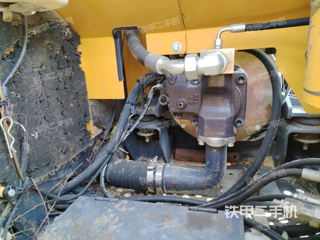 液壓泵室（大件艙室）