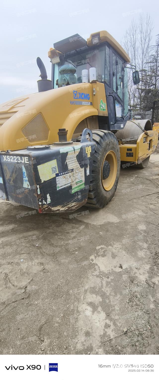 整机右后45°（设备外观及核心部件）