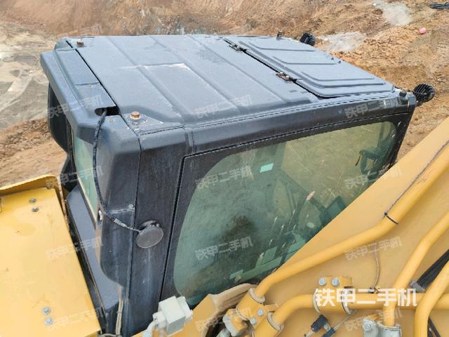 駕駛室頂部俯視(上車部件) 駕駛室頂部俯視(上車部件)