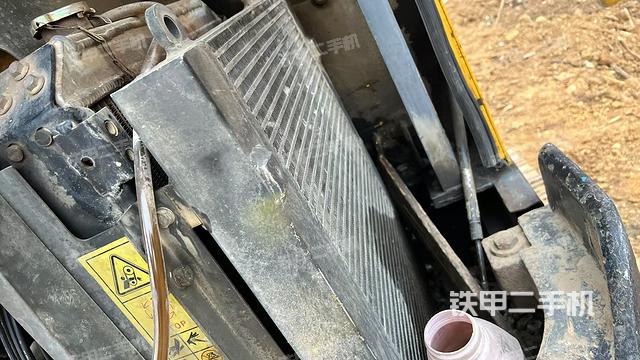 散熱器室(大件艙室) 散熱器室(大件艙室)