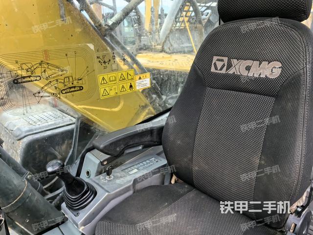 座椅左側(cè)控制臺/音響/含左手柄（駕駛室部分）