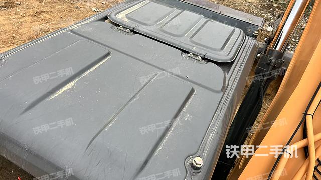 駕駛室頂部俯視(上車部件) 駕駛室頂部俯視(上車部件)