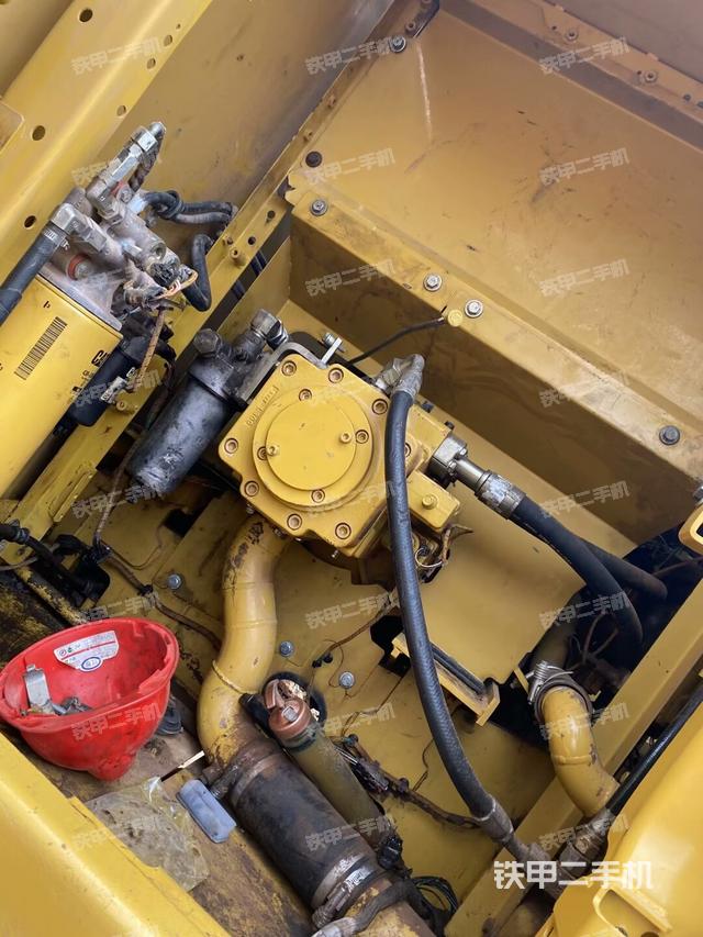 液壓泵室（大件艙室）