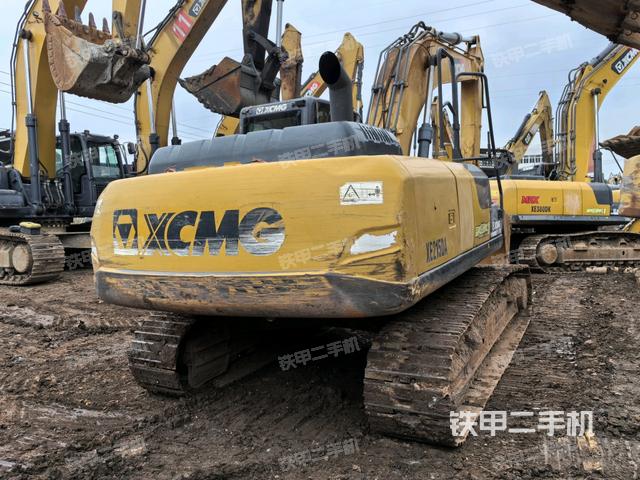 徐工XE215DA挖掘机的设备实拍-第3张实拍照片