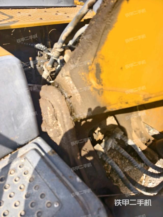 大臂根部?斜視（工作和回轉裝置）