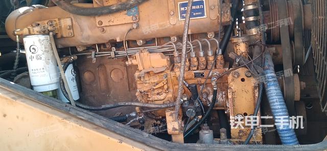 發(fā)動機左側(cè)（整機外觀及大件）