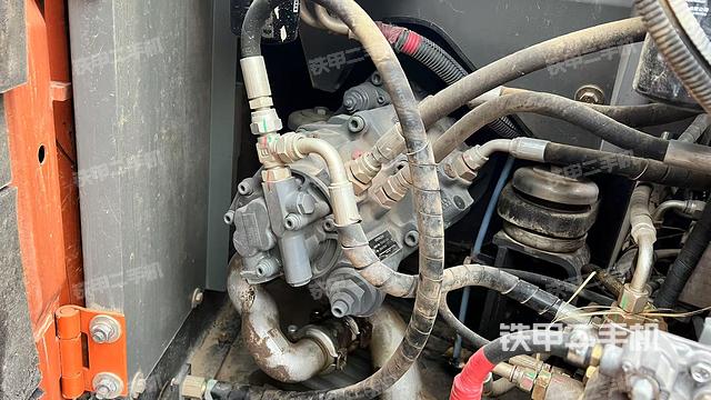 液壓泵室（大件艙室）