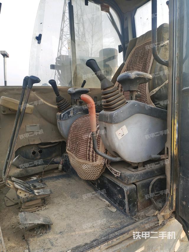 頂棚整體（駕駛室部分）