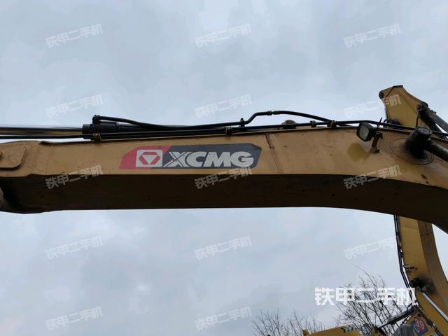 大臂油缸整體?豎拍（工作和回轉(zhuǎn)裝置）