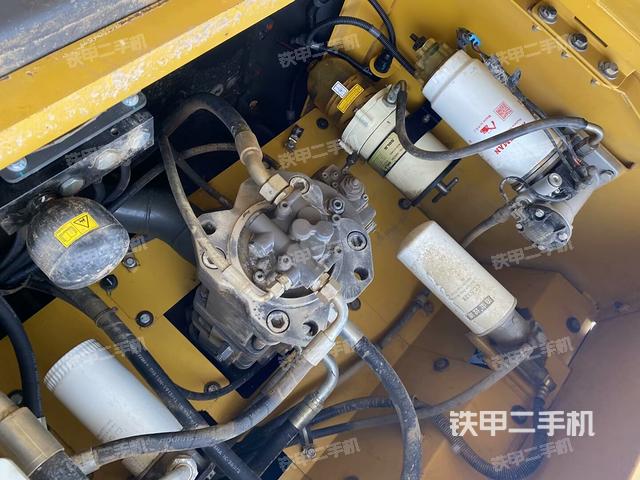 液壓泵室（大件艙室）