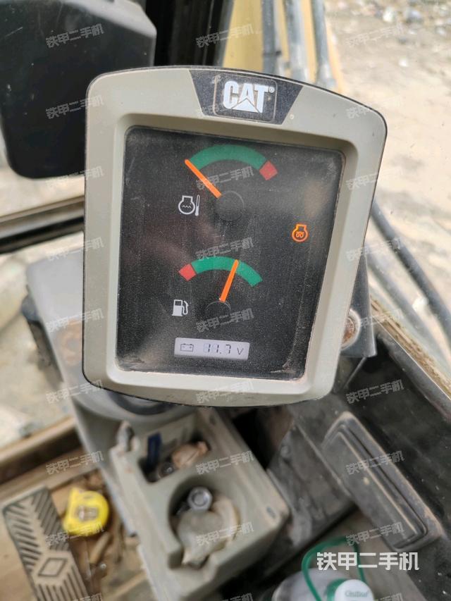 顯示屏?(駕駛室部分) 顯示屏?(駕駛室部分)