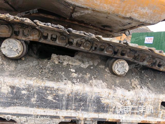 右側(cè)履帶整體（行走機(jī)構(gòu)）