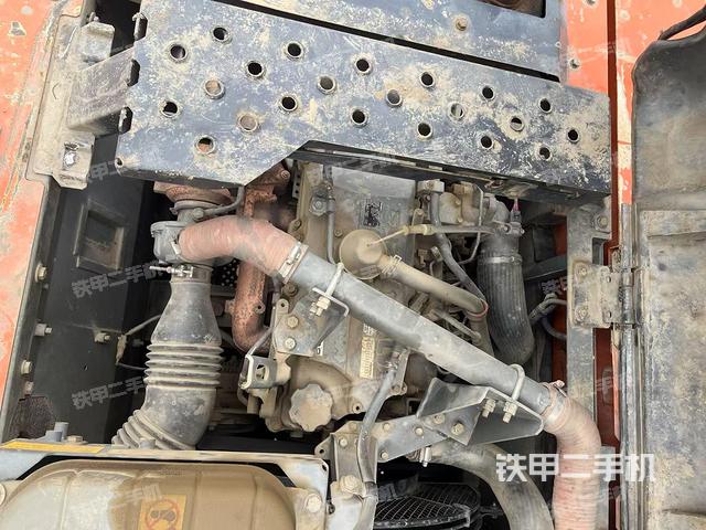 發(fā)動(dòng)機(jī)整體俯視(整機(jī)外觀) 發(fā)動(dòng)機(jī)整體俯視(整機(jī)外觀)