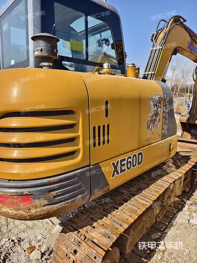 整机右后45°（整机外观）