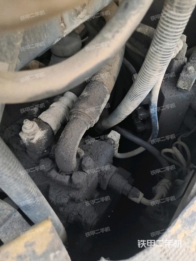 液壓泵室（大件艙室）