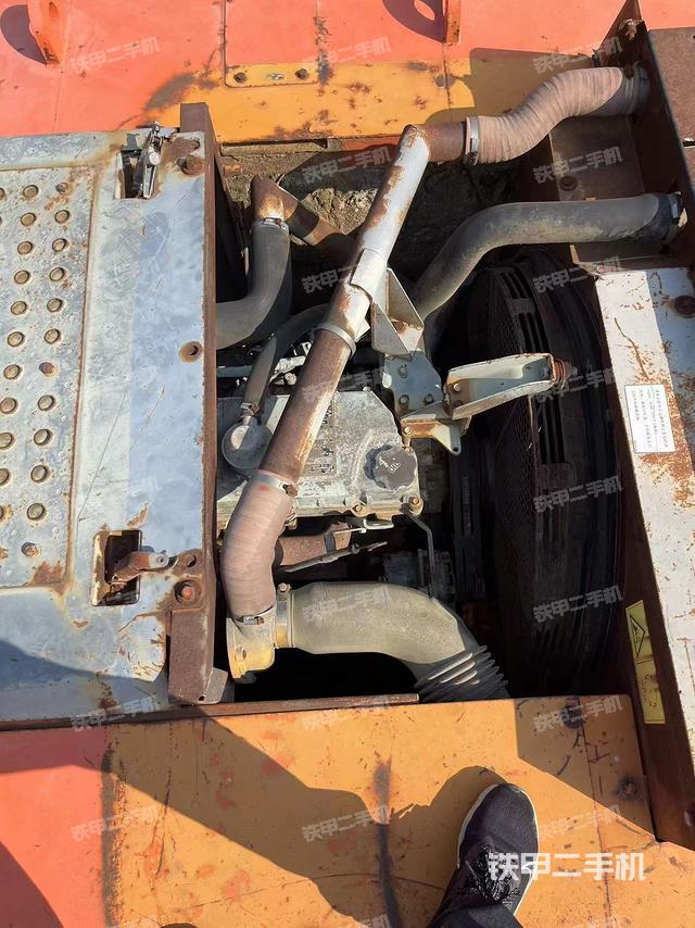 發(fā)動(dòng)機(jī)整體俯視（整機(jī)外觀）