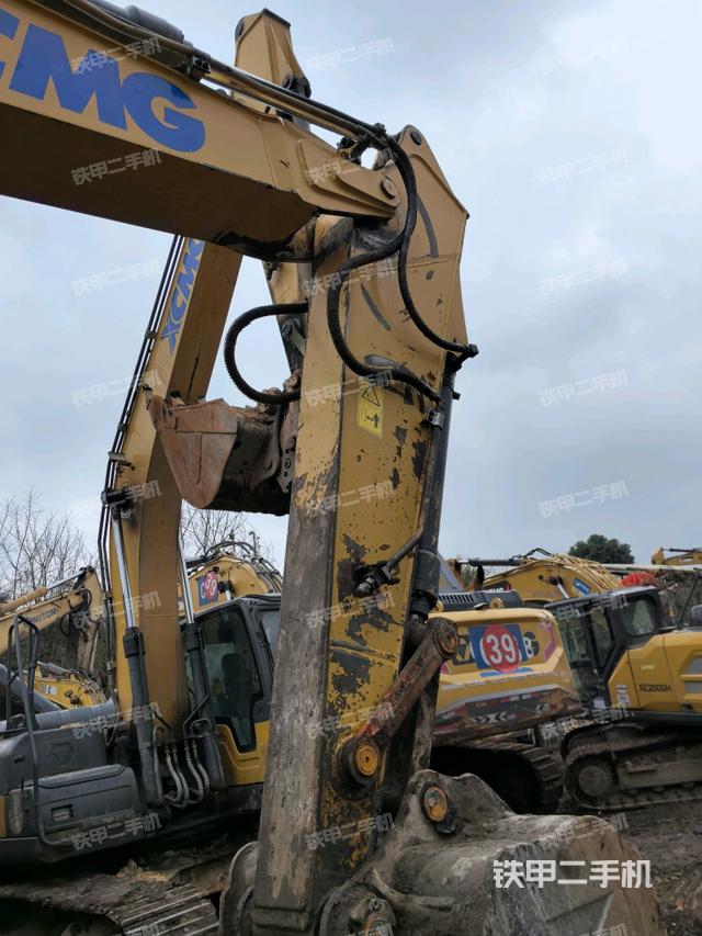 大臂整體?右側(cè)（工作和回轉(zhuǎn)裝置）