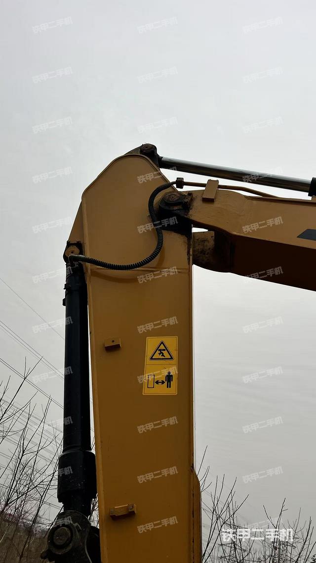 小臂整體左后（工作和回轉(zhuǎn)裝置）