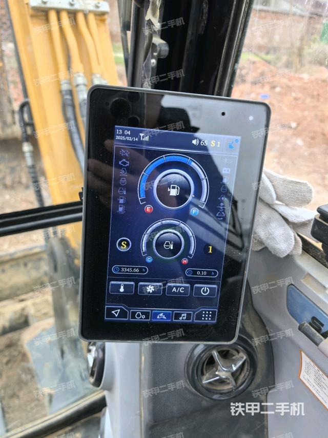 顯示屏?（駕駛室部分）