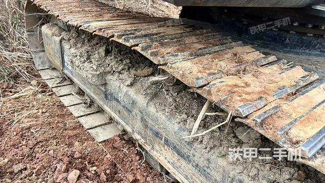 左托鏈輪和鏈筋(行走機構(gòu)) 左托鏈輪和鏈筋(行走機構(gòu))