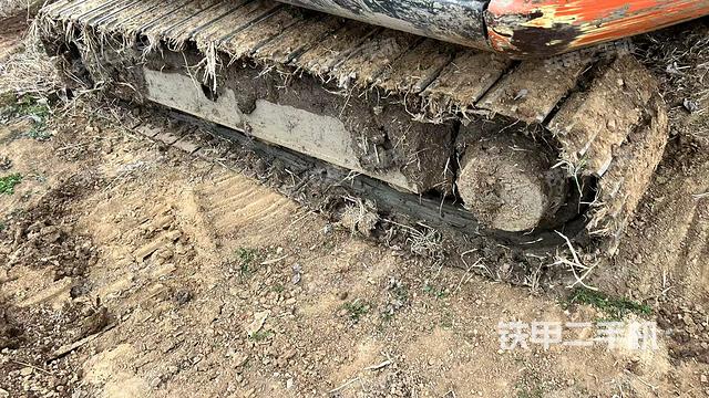 右側(cè)履帶整體?（行走機(jī)構(gòu)）