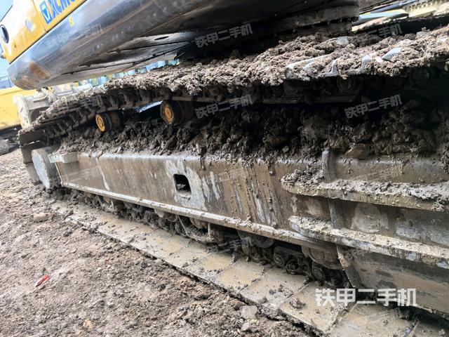 右側(cè)行走馬達(dá)蓋板（行走機(jī)構(gòu)）