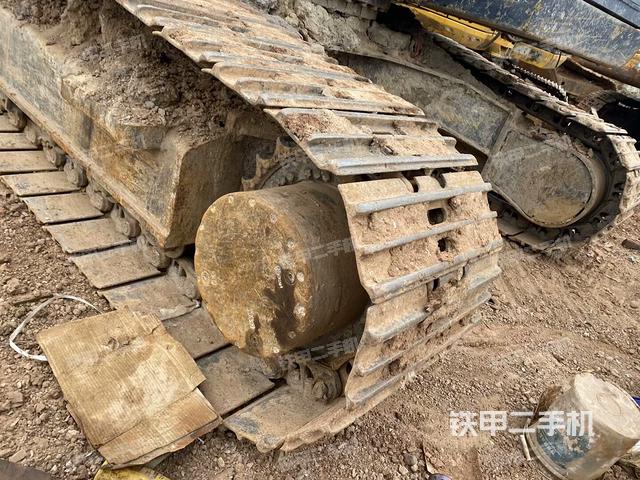 右驅(qū)動輪(行走機構(gòu)) 右驅(qū)動輪(行走機構(gòu))