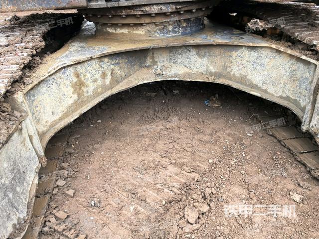 大臂根部?斜視（工作和回轉(zhuǎn)裝置）