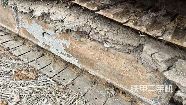 左托鏈輪和鏈筋(行走機(jī)構(gòu)) 左托鏈輪和鏈筋(行走機(jī)構(gòu))