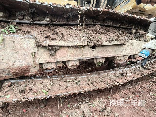 单侧履带整体（整机外观）