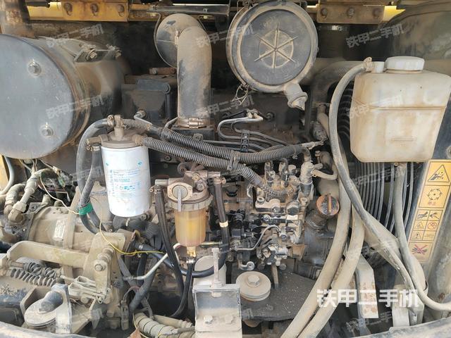 發(fā)動機整體俯視（整機外觀）