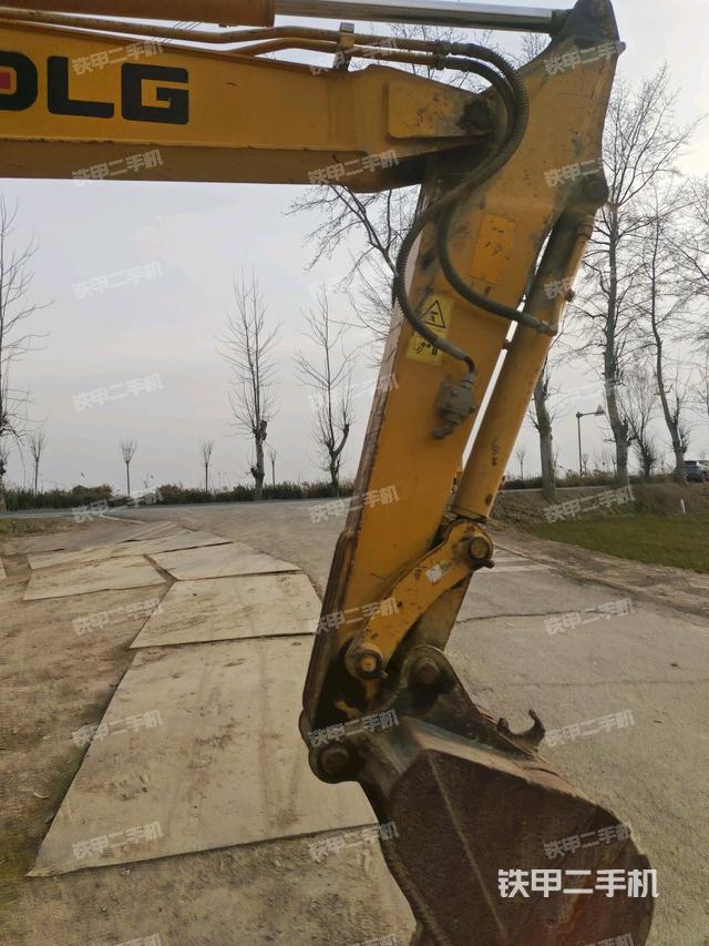 鏟斗右后整體（工作和回轉(zhuǎn)裝置）