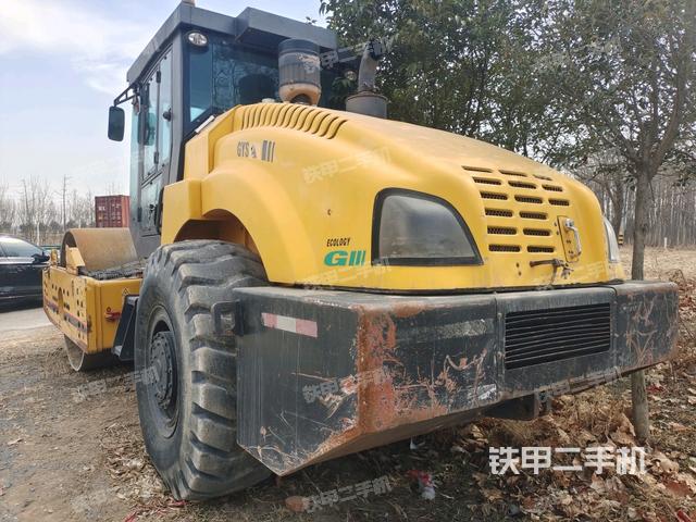 左后45°（壓路機(jī)整機(jī)外觀）