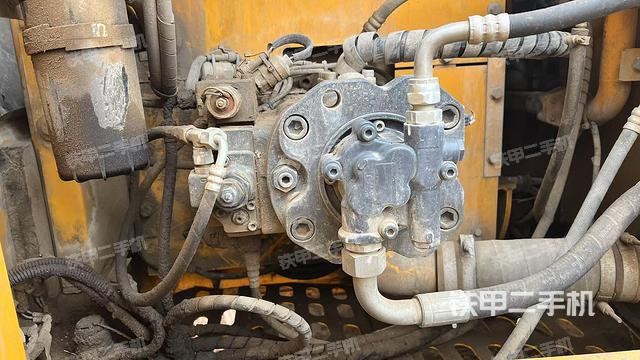 液壓泵室（大件艙室）