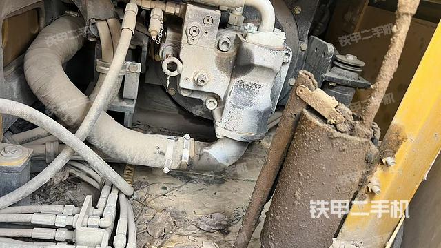 液壓泵室(大件艙室) 液壓泵室(大件艙室)