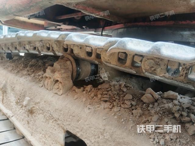 右驱动轮（行走机构）