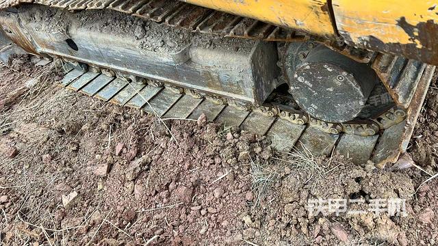 右側(cè)履帶整體（行走機構(gòu)）