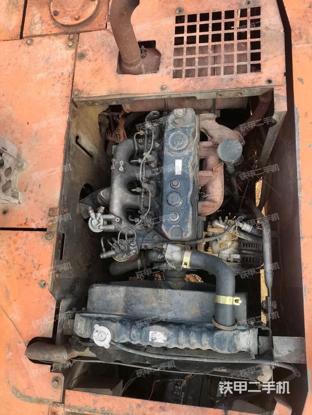 發(fā)動機(jī)室（上車部件）