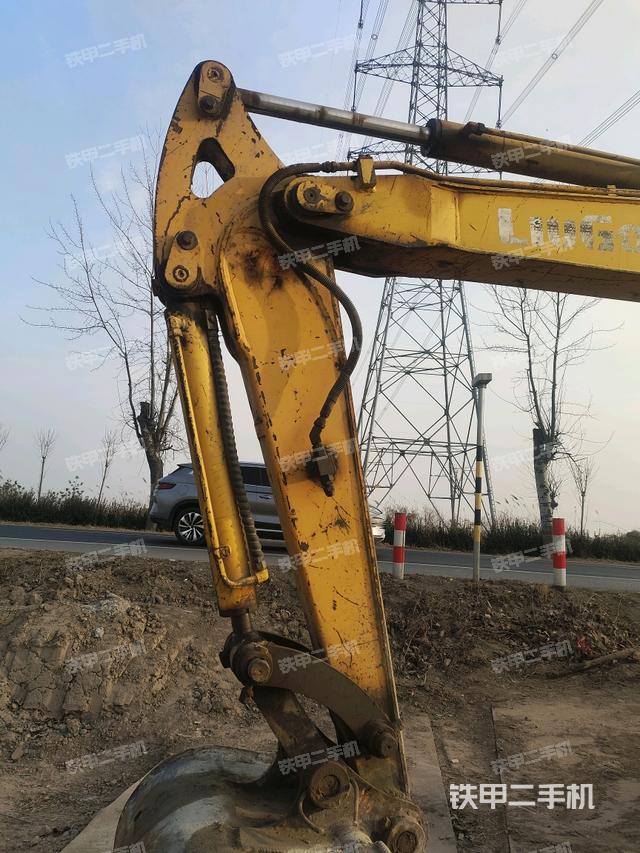 小臂整體左后（工作和回轉(zhuǎn)裝置）