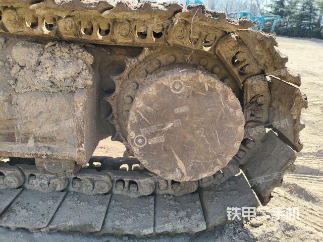 左驅(qū)動輪(行走機構(gòu)) 左驅(qū)動輪(行走機構(gòu))