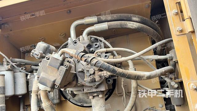 液壓泵室(大件艙室) 液壓泵室(大件艙室)